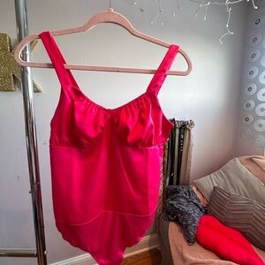 Pink Chemise with Silky Fabric and Structured Bust
